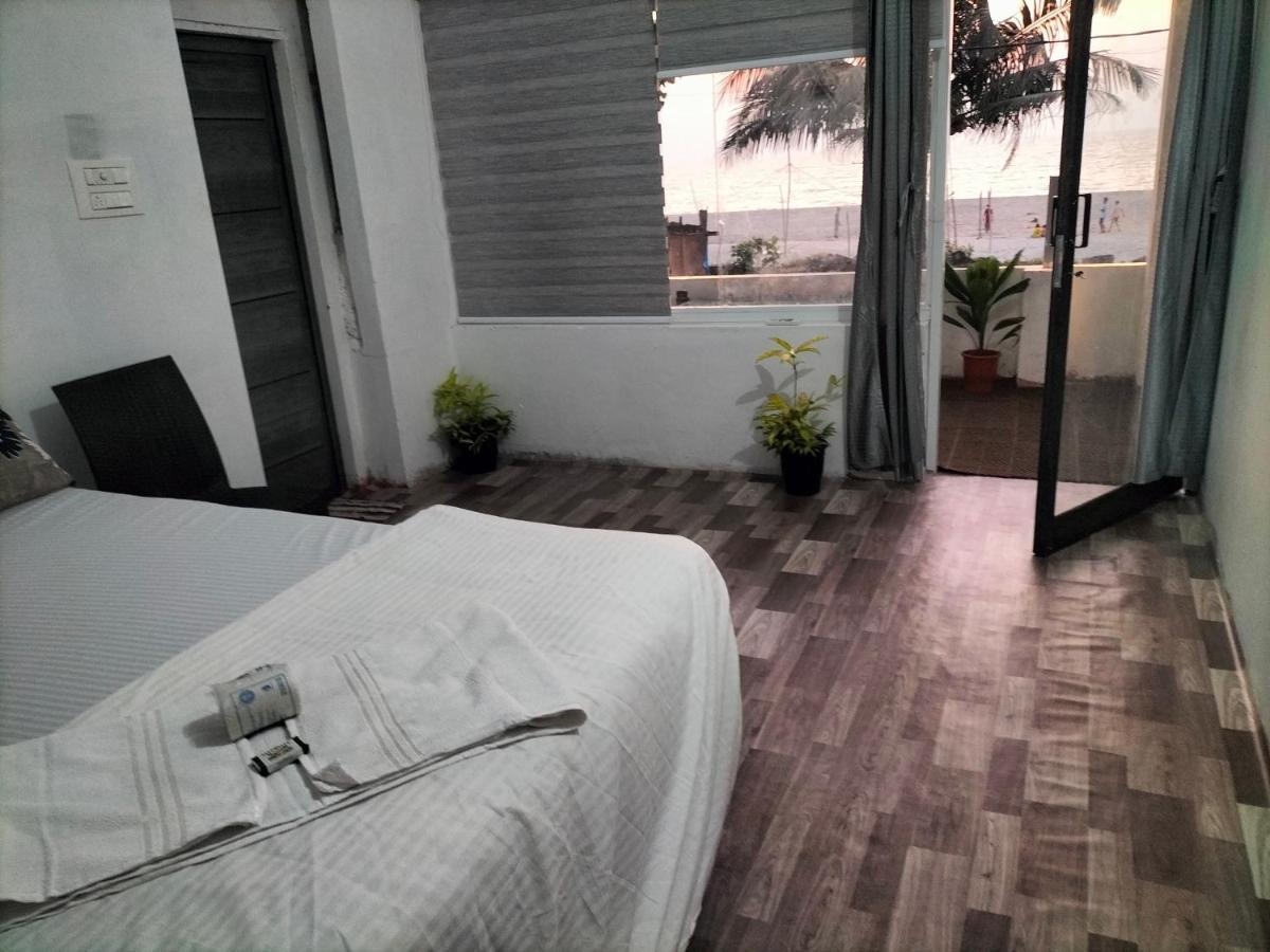 Funky Art Beach House Alappuzha Luaran gambar