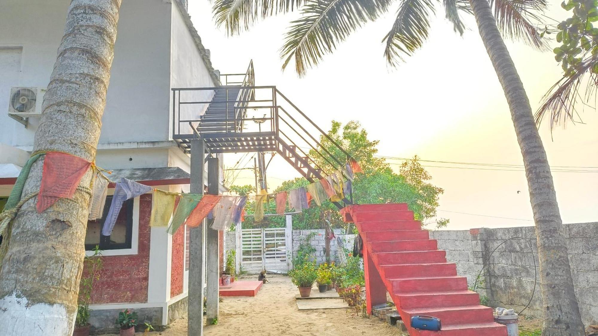 Funky Art Beach House Alappuzha Luaran gambar