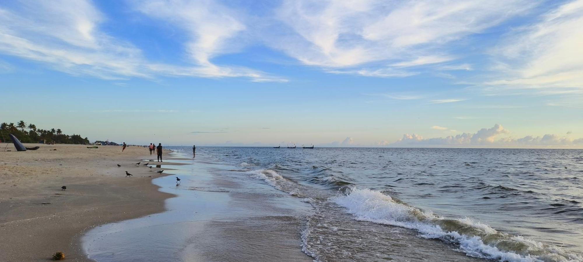 Funky Art Beach House Alappuzha Luaran gambar
