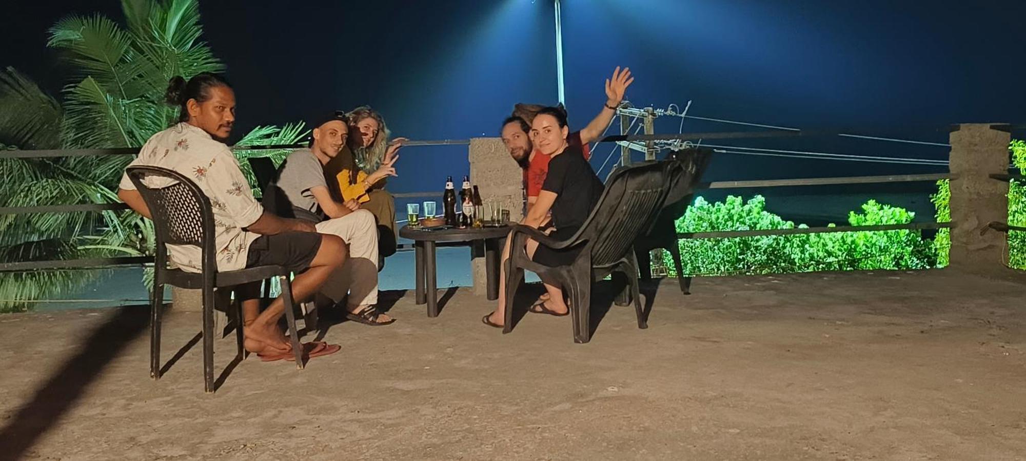 Funky Art Beach House Alappuzha Luaran gambar