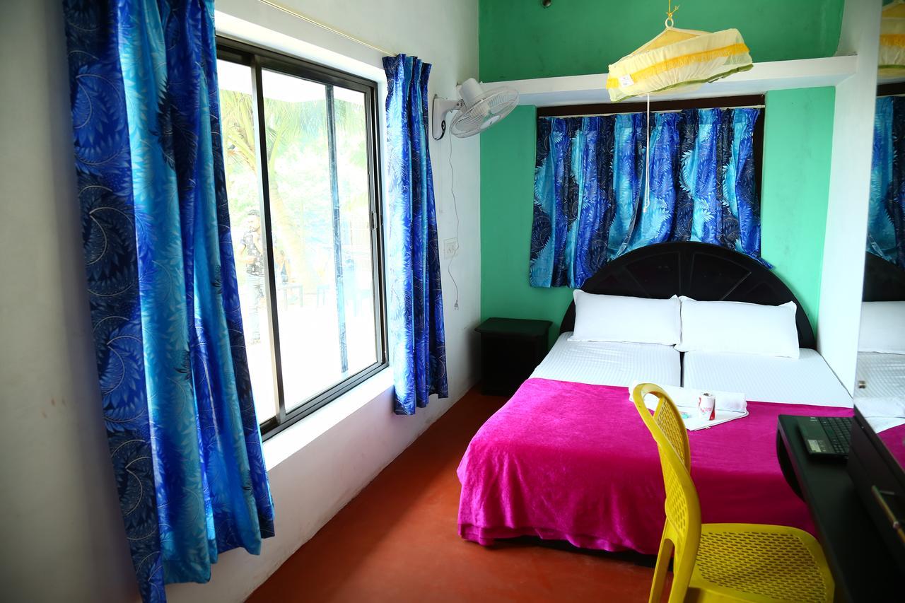 Funky Art Beach House Alappuzha Luaran gambar